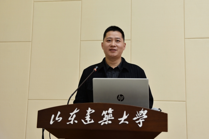 临沂大学红色文化与沂蒙精神教研部主任陈三营宣讲 临沂大学红色文化与沂蒙精神教研部主任陈三营宣讲