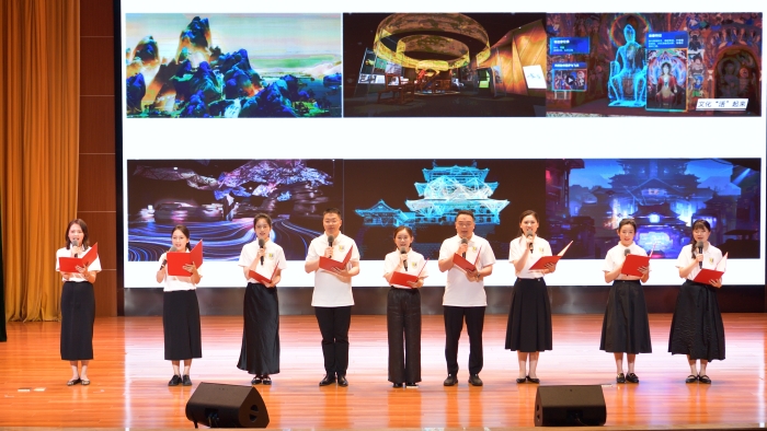 3.辅导员宣讲团进社区宣讲